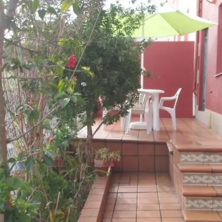 - 2 Bedrooms With Sea Views - 1892 公寓